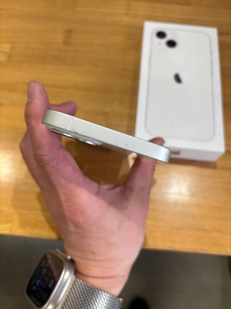 Apple iPhone 13 スターライト 128GB