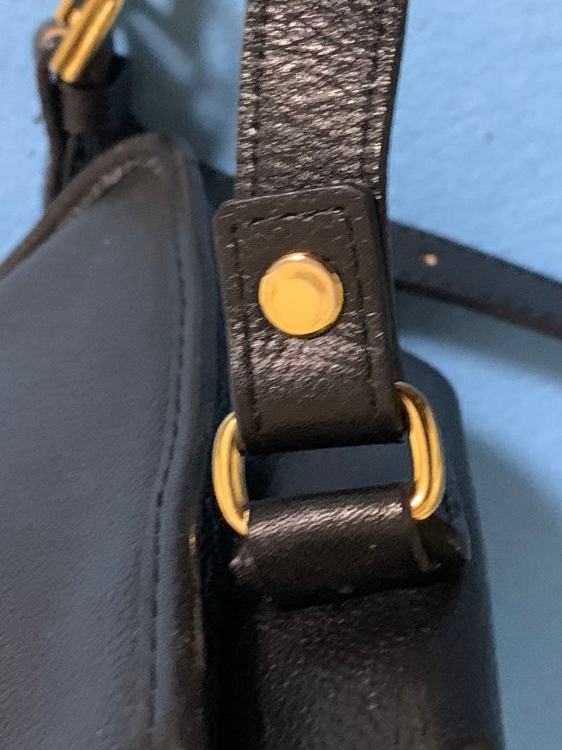 ヴィンテージ イヴ・サンローラン YSL 刻印 ショルダ-バッグ