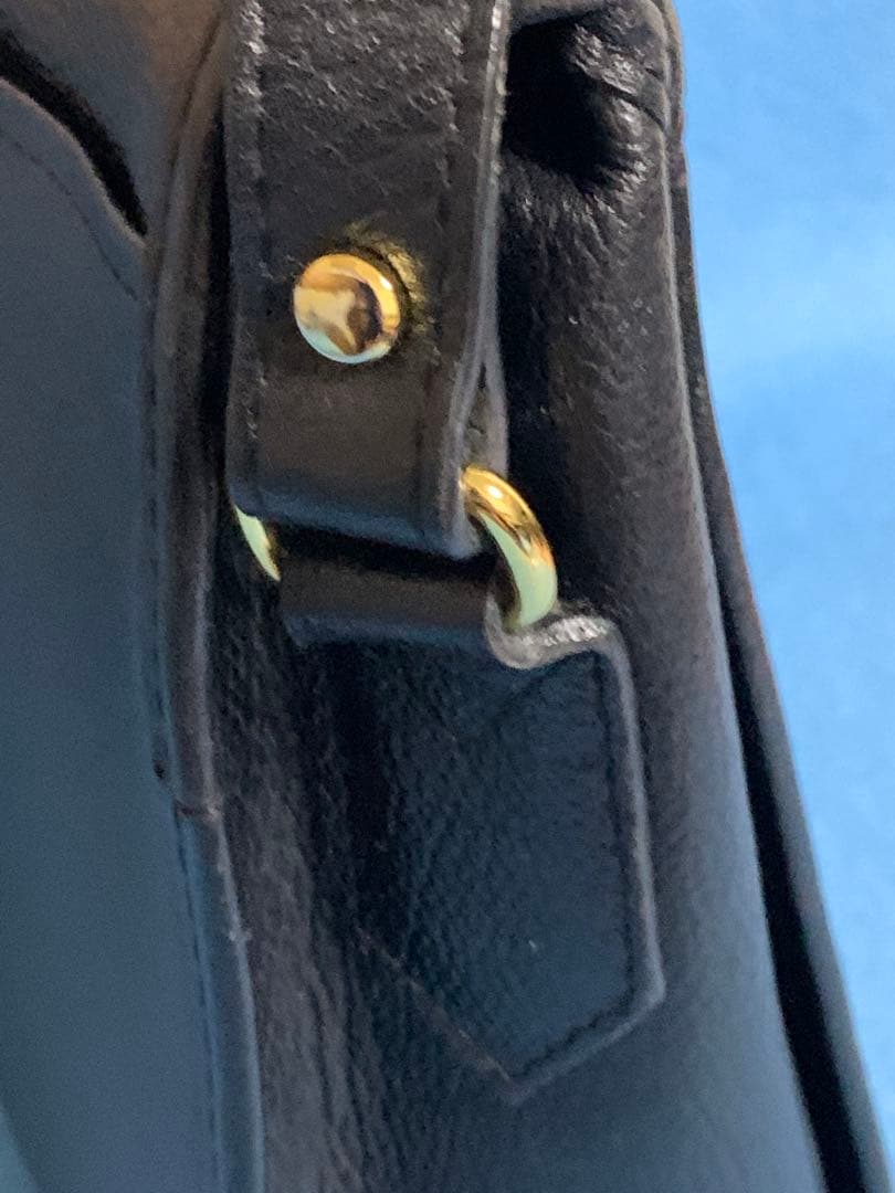 ヴィンテージ イヴ・サンローラン YSL 刻印 ショルダ-バッグ