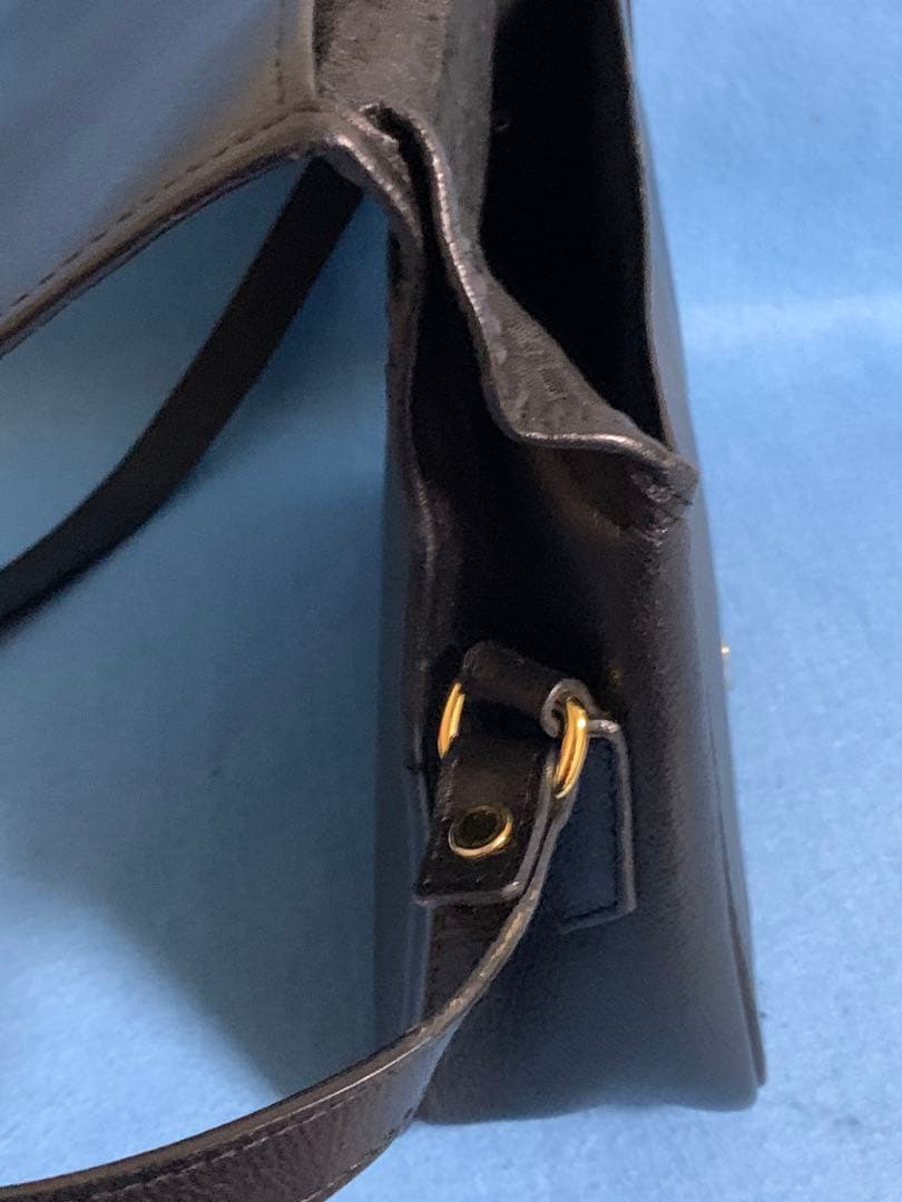 ヴィンテージ イヴ・サンローラン YSL 刻印 ショルダ-バッグ