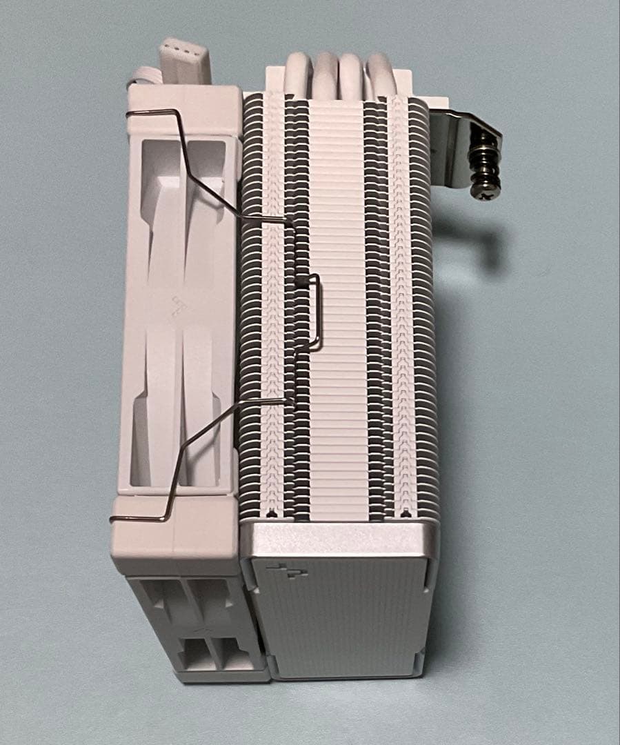 【自作PC】オープンフレーム+CPUクーラー+ライザーケーブル