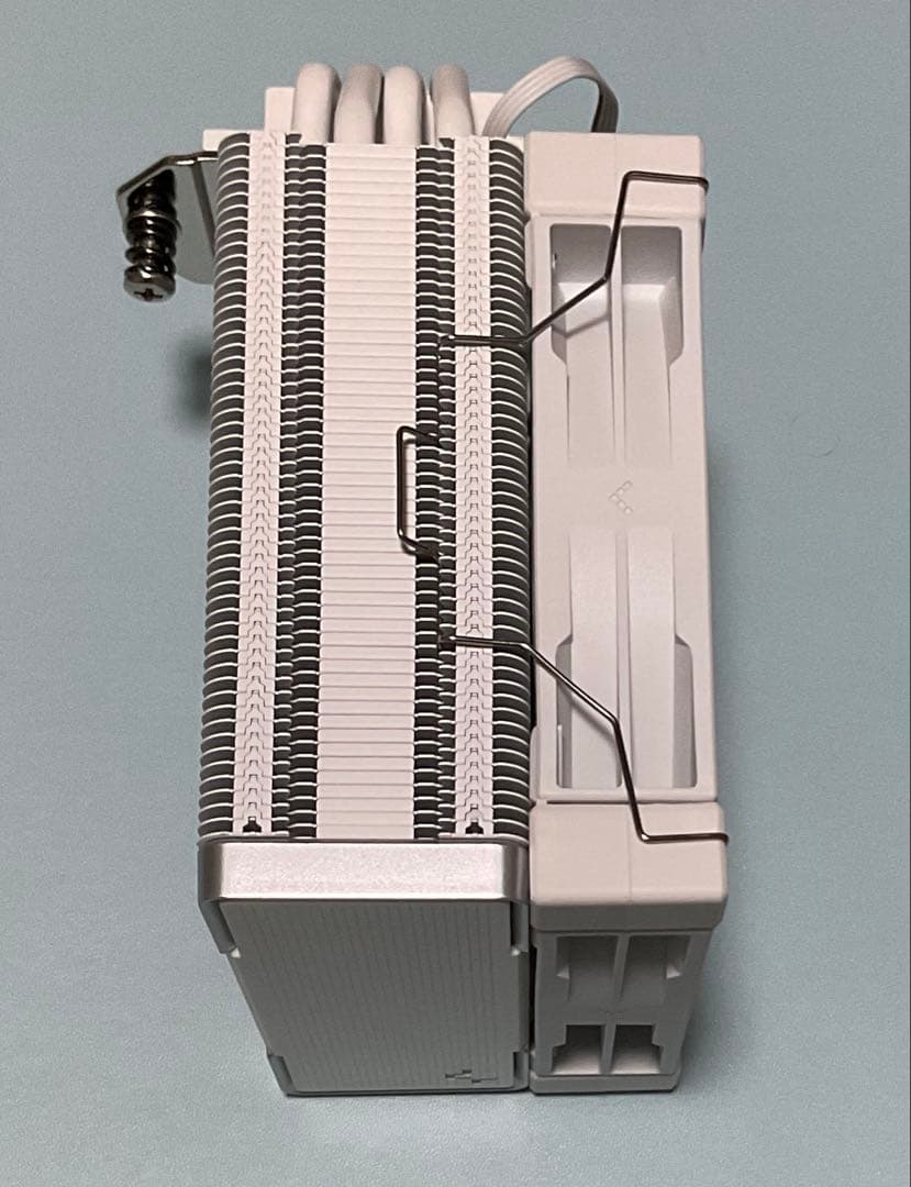 【自作PC】オープンフレーム+CPUクーラー+ライザーケーブル