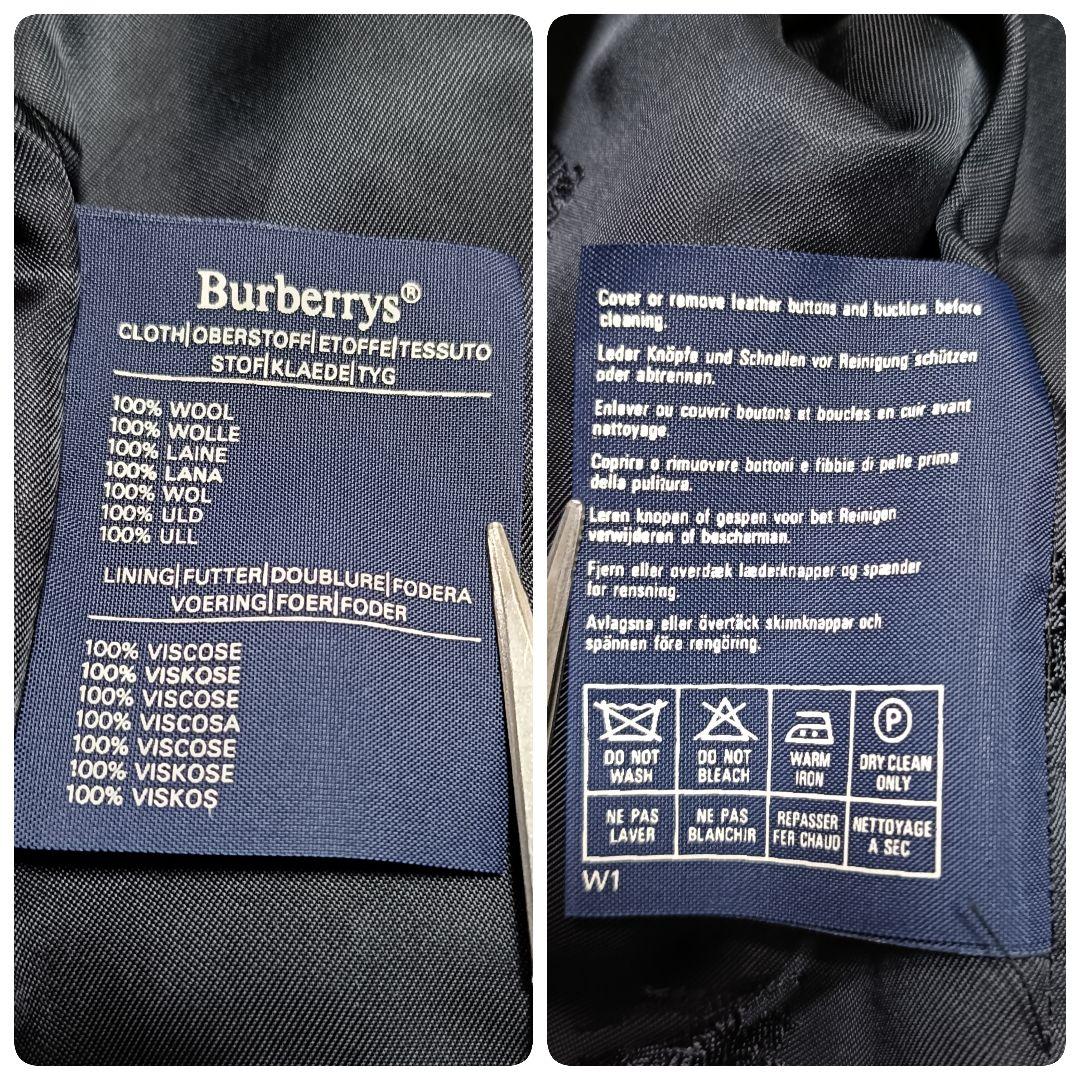 【美品】バーバリー 紺色ブレザー 金ボタン 裏地ロゴ 刺繍ワッペン 英国製
