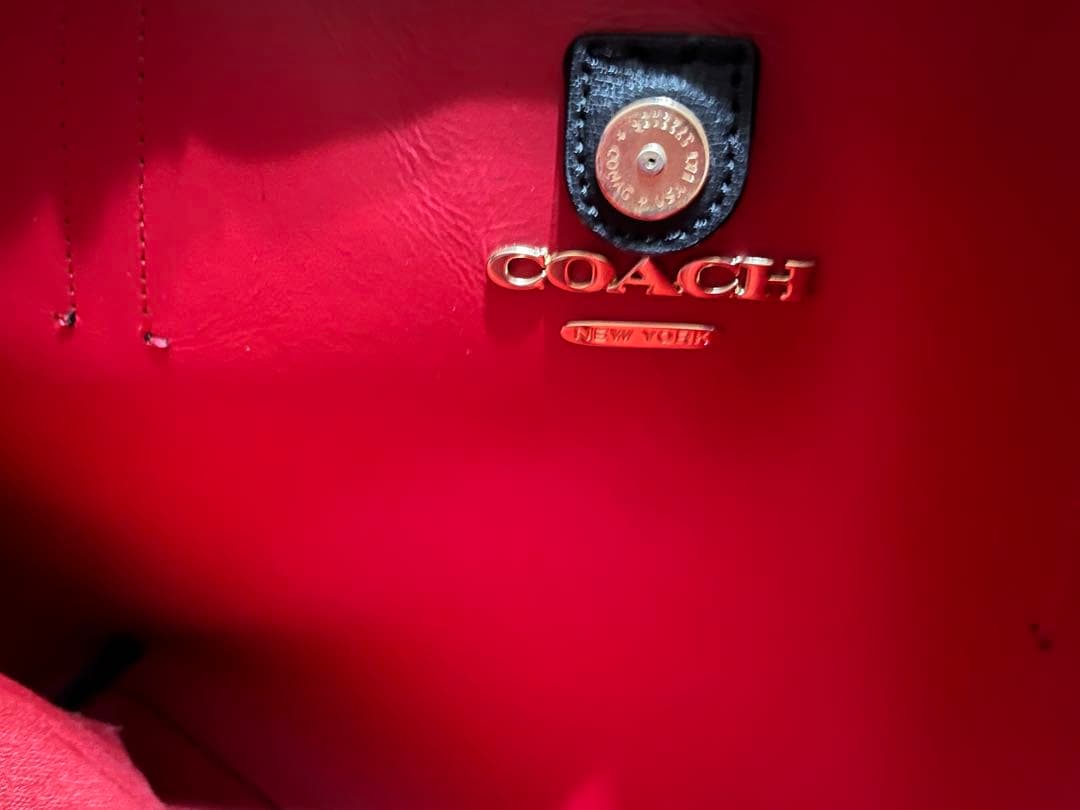 ブランド品SALE！coach ブラック レッド　　バッグ