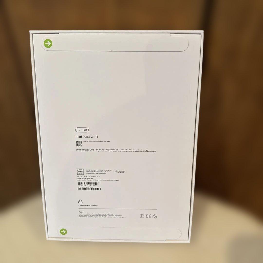 新品未開封　iPad (A16) Wi-Fi ブルー　ハワイ購入