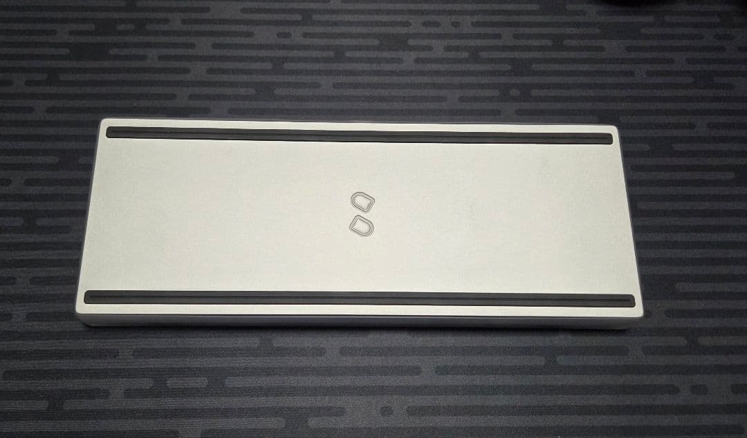 Antipode Studio Pneuma カスタムキーボード