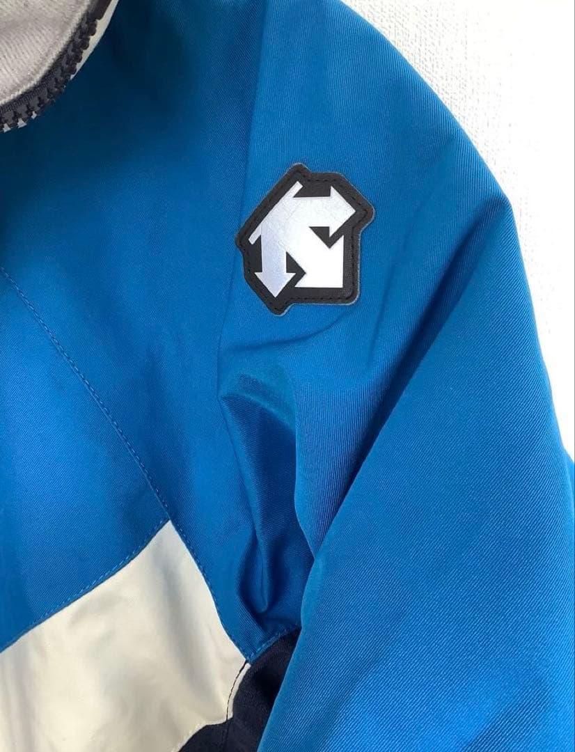 デサント　子ども用スキーウェア 150サイズ　青/白/ネイビー