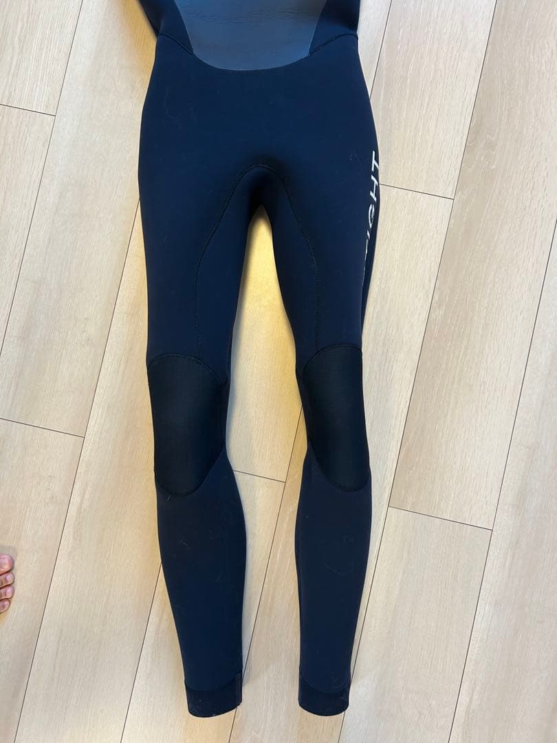 AIRTIGHT ドライスーツ　MLサイズ