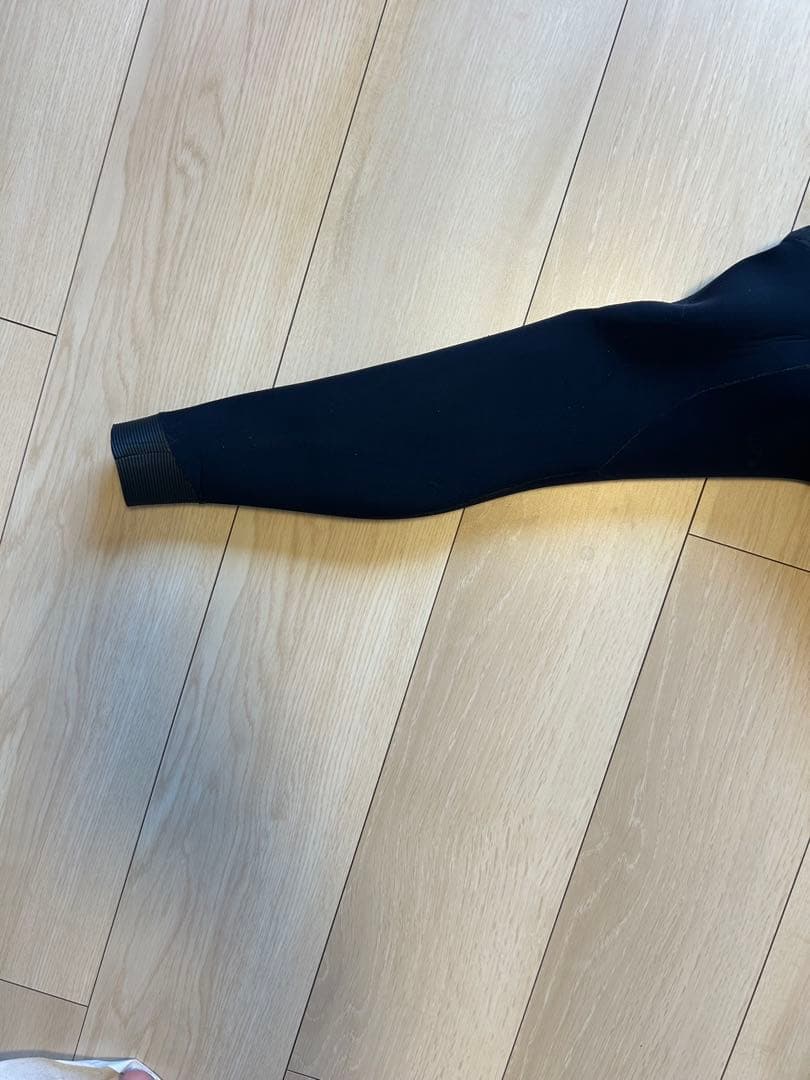 AIRTIGHT ドライスーツ　MLサイズ