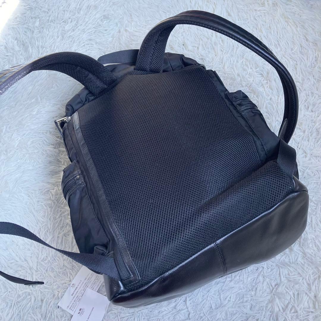 未使用保管品 COACH コーチ 黒 レザー × ナイロン バックパック