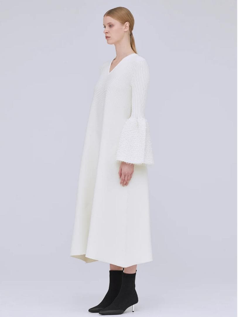 美品★現行品★CFCL シーエフシーエル ベルスリーブフレアドレス3