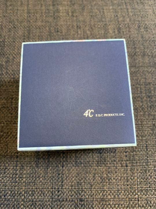 4℃ ヨンドシー　ダイヤモンド　ネックレス　プラチナ　ハート