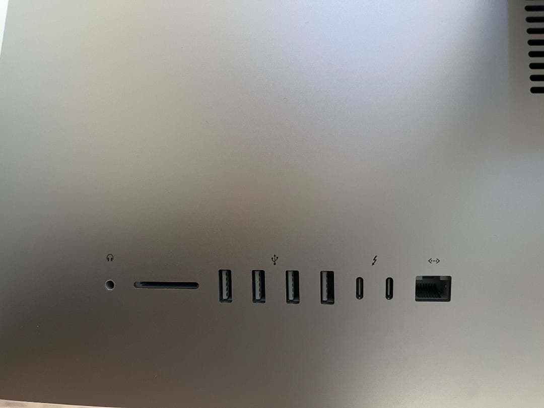 美品⭐︎iMac (21.5-inch) 8GB 2018年購入品