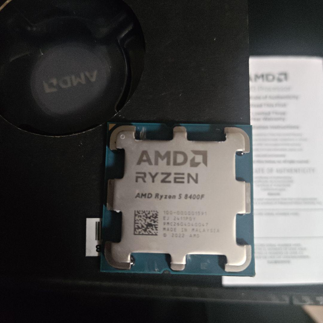 動作確認済み AMD Ryzen5 8400f ほぼ未使用 クーラー付き