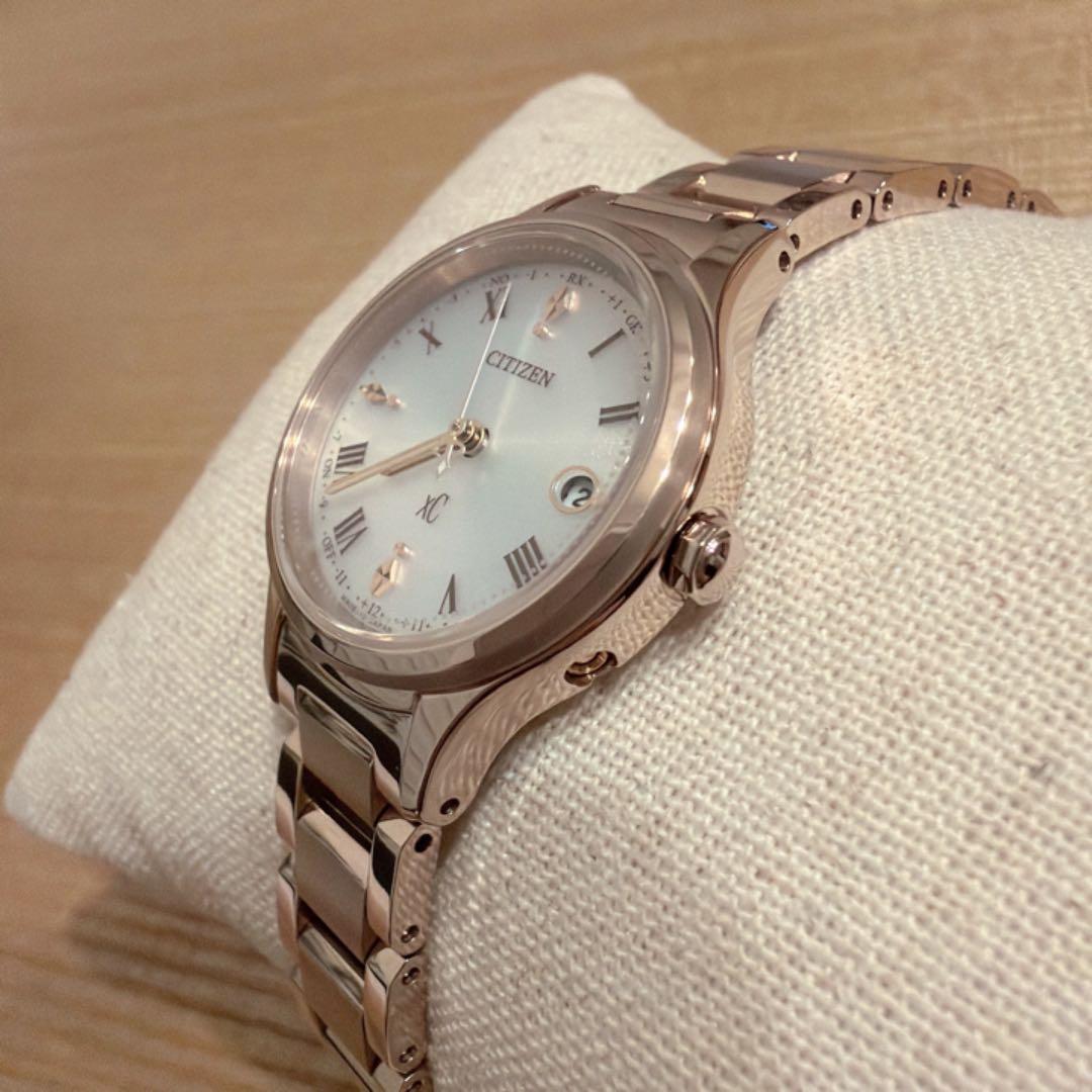 【ひぃ～こ】シチズンXC ES9497-96A