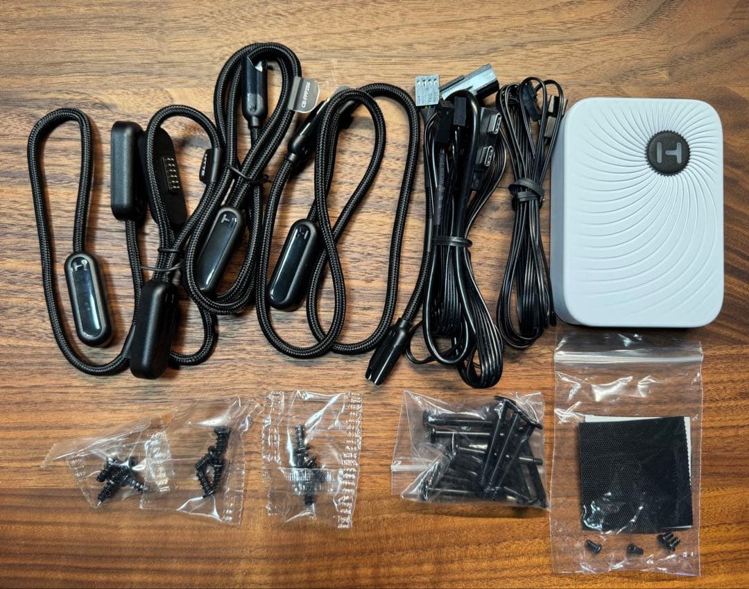 HYTE THICC FP12 x3 Nexus Portal PCケースファン