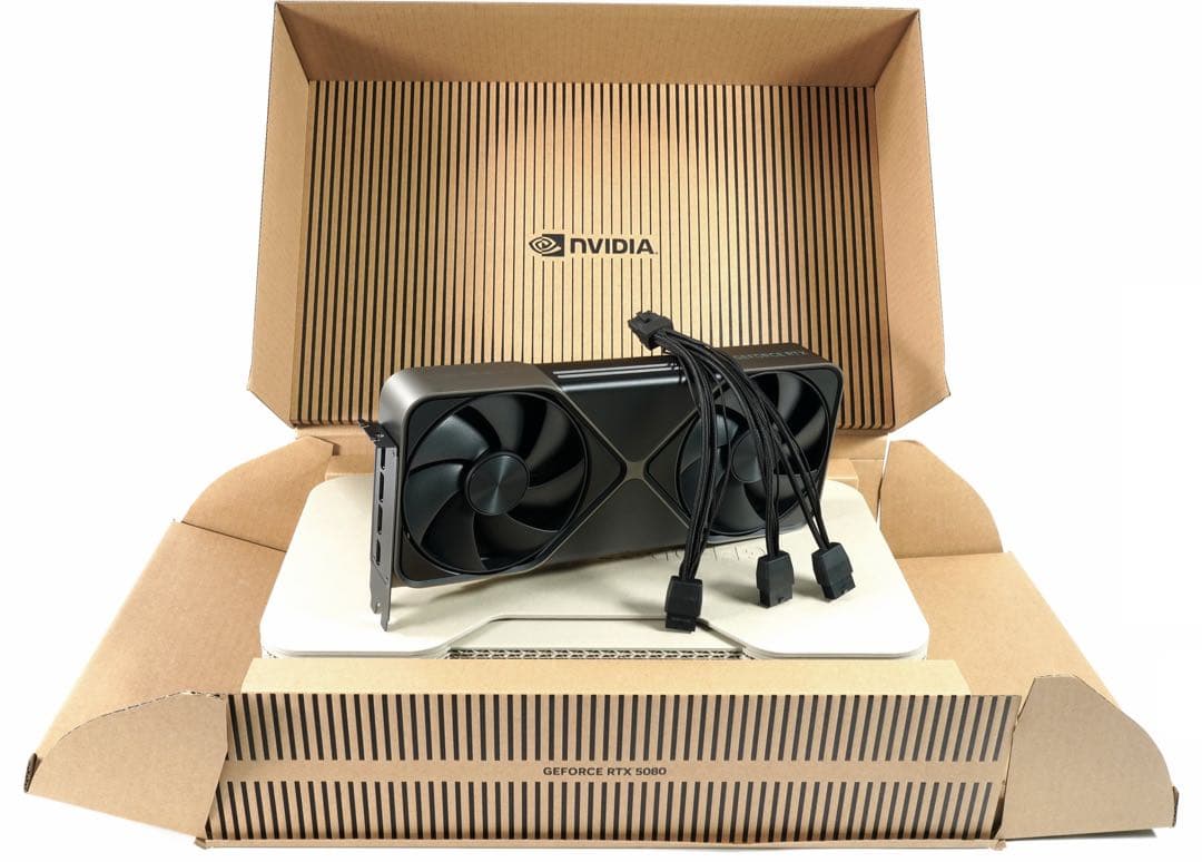 【レア物・未開封】NVIDIA RTX5080 Founders Edition