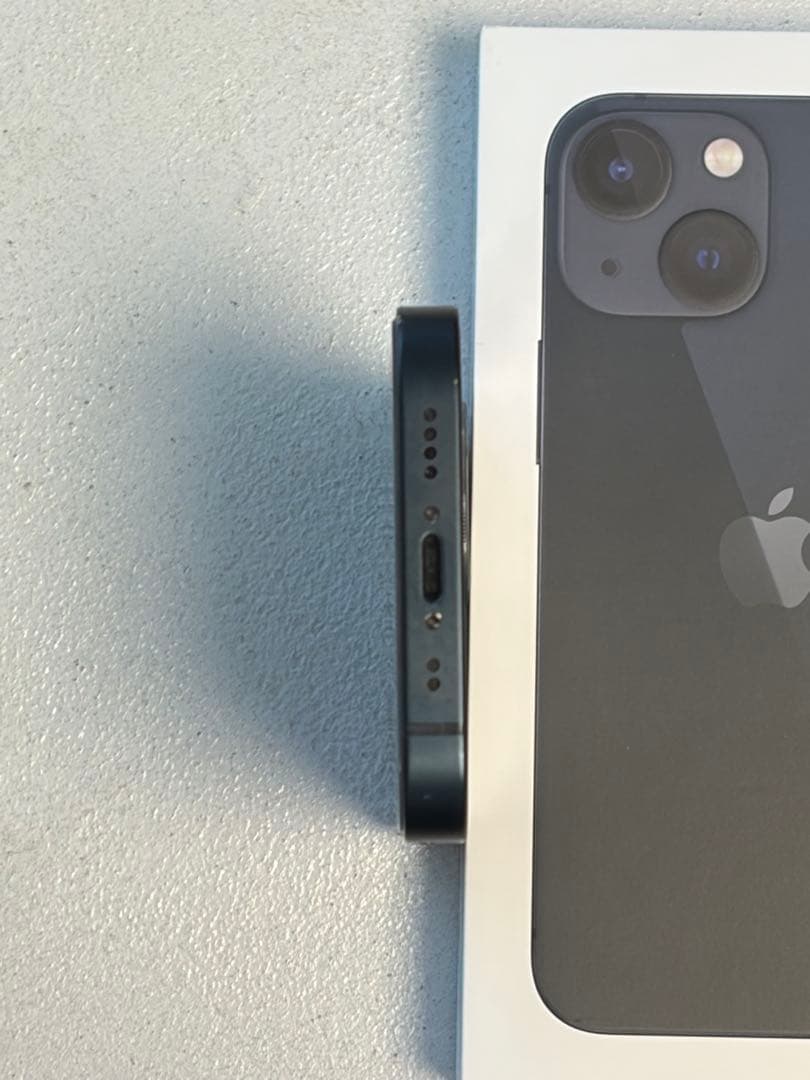 Apple iPhone 13 mini ブラック 本体