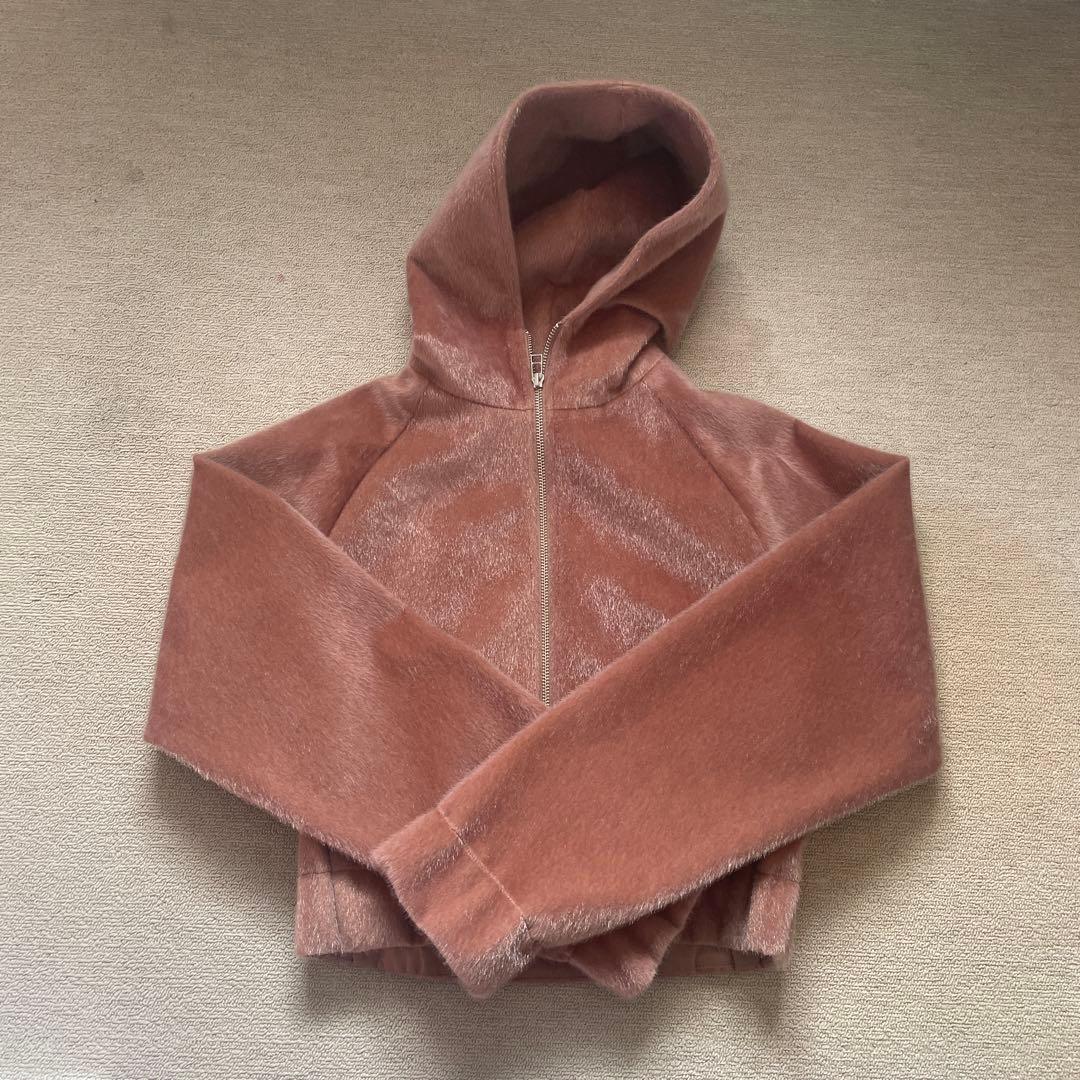 ＜ATTISESSION＞フェイクシール フーディー