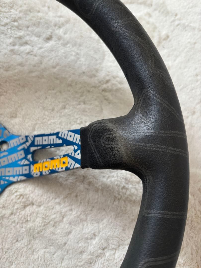 MOMO ステアリング ブルー　U-03