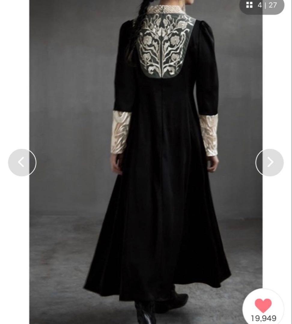 Mサイズ　新品　etoll. バック刺繍フレアドレス　エトル