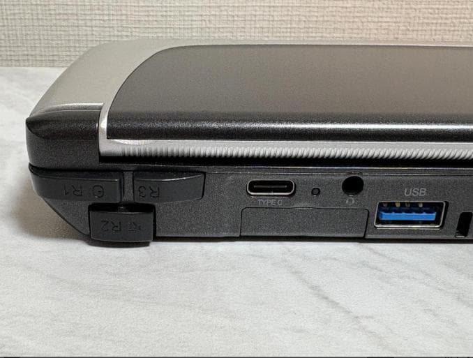 GPD WIN2 128GB 携帯型ゲーミングPC