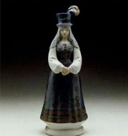 リヤドロ1157　伝統的な衣装の女性