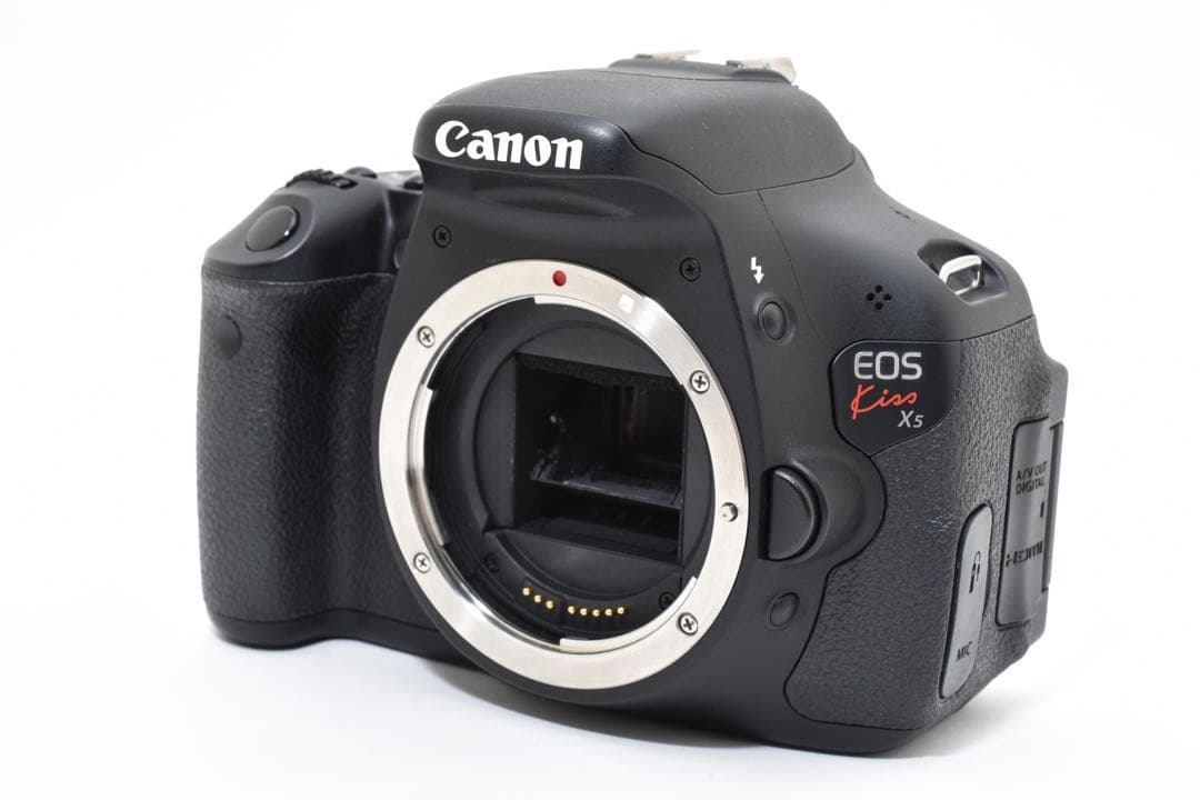 Canon EOS Kiss X5 本体