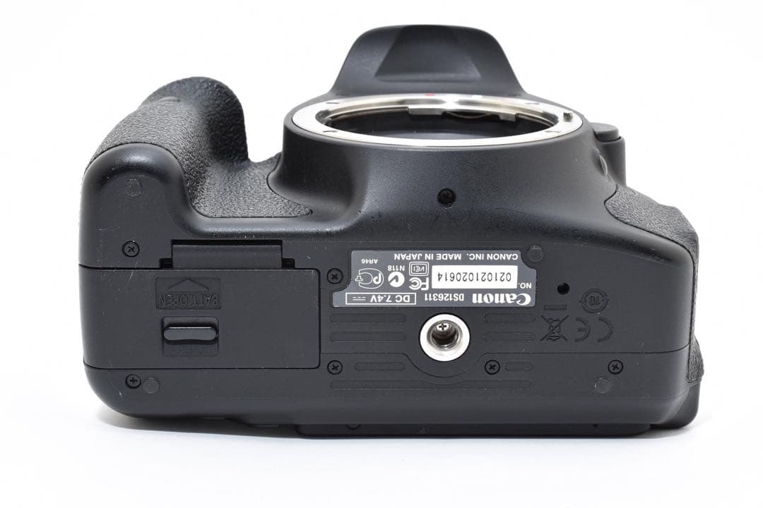 Canon EOS Kiss X5 本体