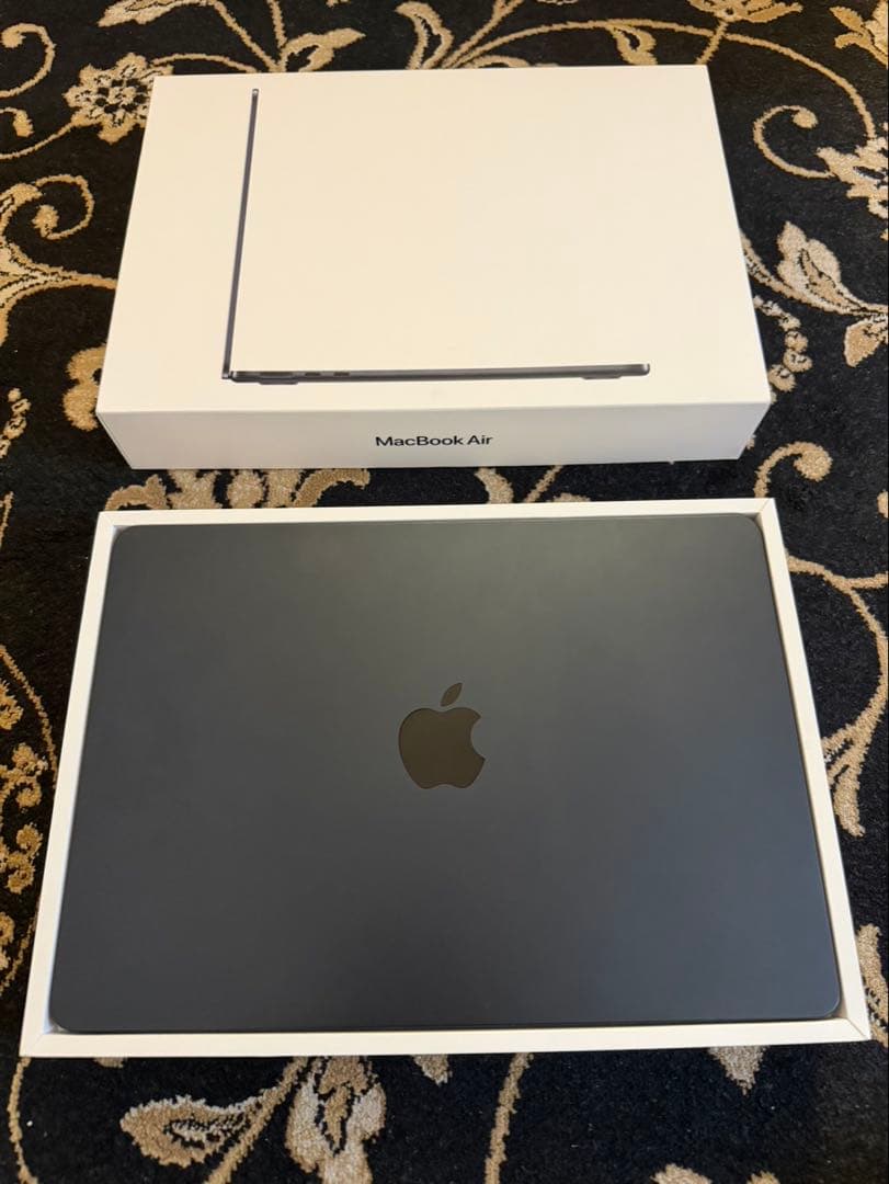 MacBook本体 MacBook Air M2 8GB/1TB