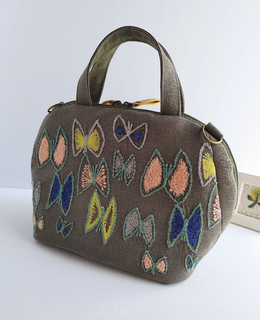 ミナペルホネン　レア　sky flower　ミニサイズまるいショルダーバッグ　秋