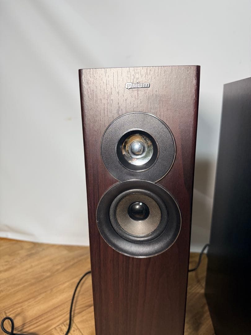 ◆YAMAZEN◆タワー型アンプ内蔵ダブルスピーカー◆ウーファー付き◆Qriom