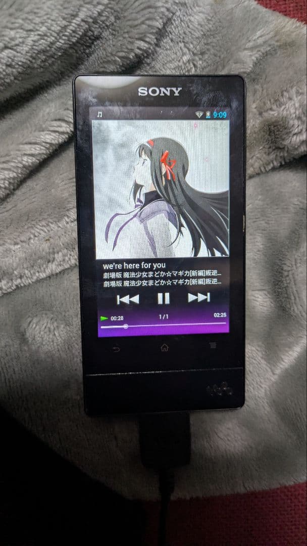 ウォークマン　魔法少女まどか☆マギカ[新編]叛逆の物語　映画公開記念モデル