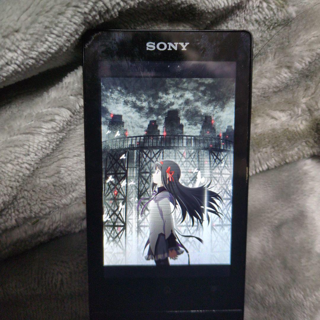 ウォークマン　魔法少女まどか☆マギカ[新編]叛逆の物語　映画公開記念モデル