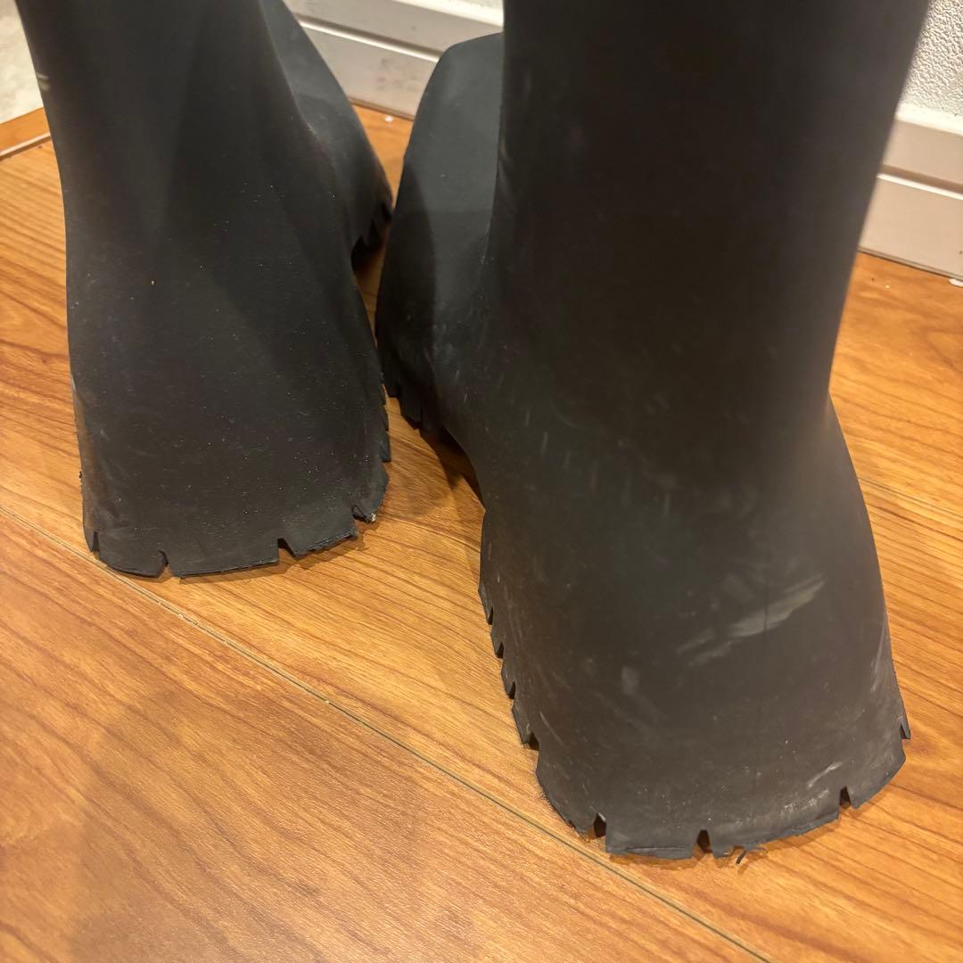 BALENCIAGA TROOPER ブラックラバー長靴