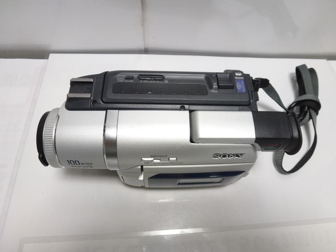 希少　動作品　SONY ソニービデオカメラ　 DCR-TRV620　8mmテープ