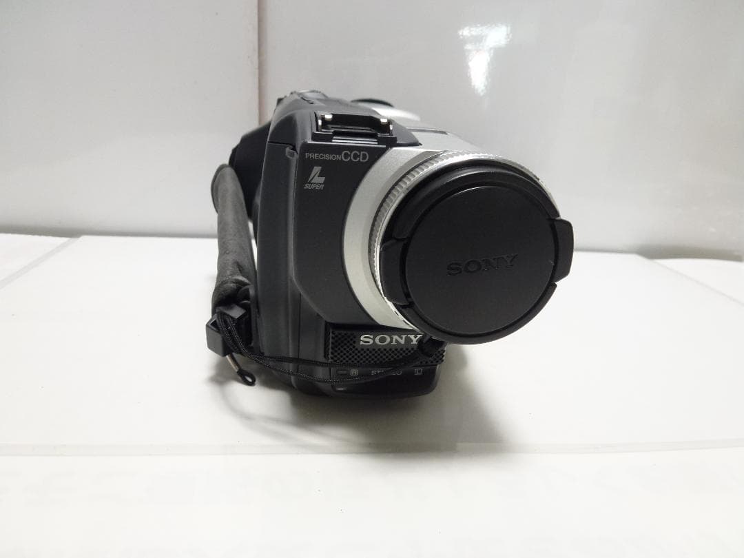 希少　動作品　SONY ソニービデオカメラ　 DCR-TRV620　8mmテープ