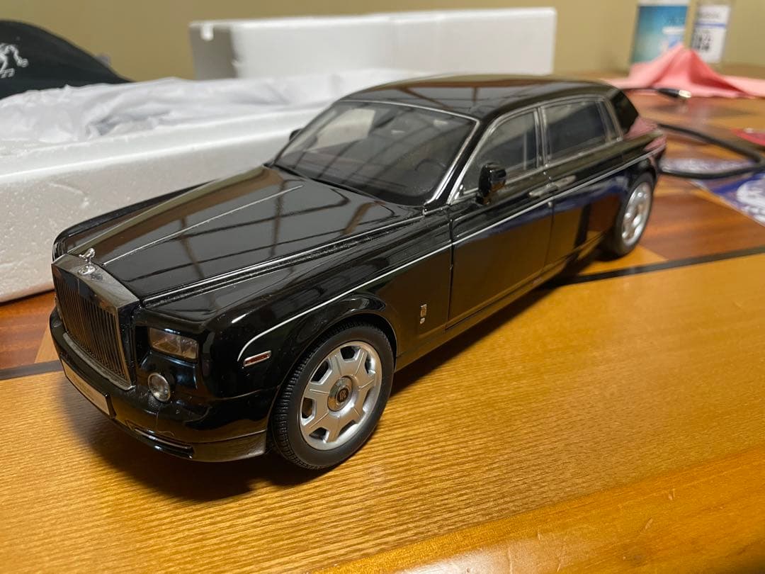 京商製　1/18 ミニカー　ロールスロイスファントム