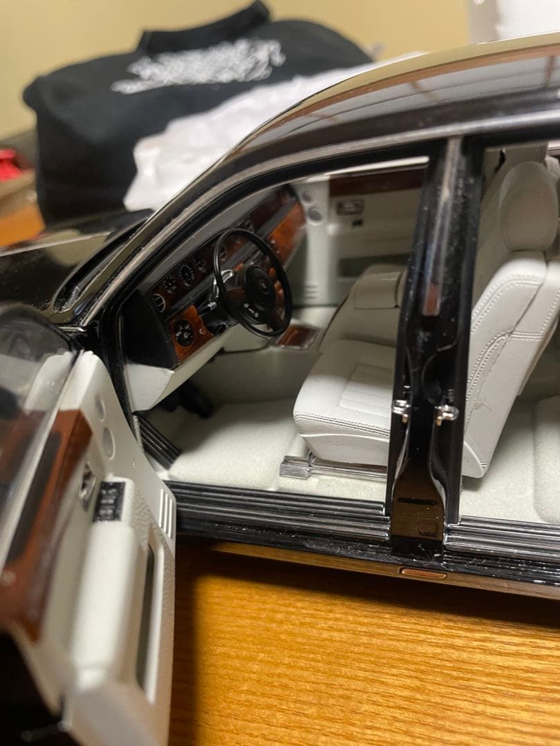 京商製　1/18 ミニカー　ロールスロイスファントム