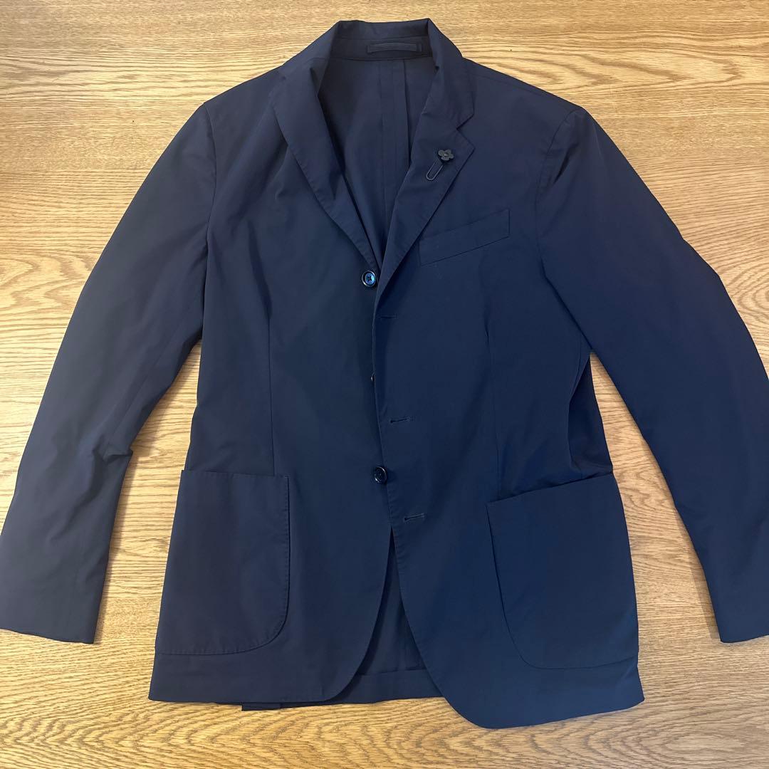 LARDINI ネイビー パッカブルセットアップ 48フラワーピン付き