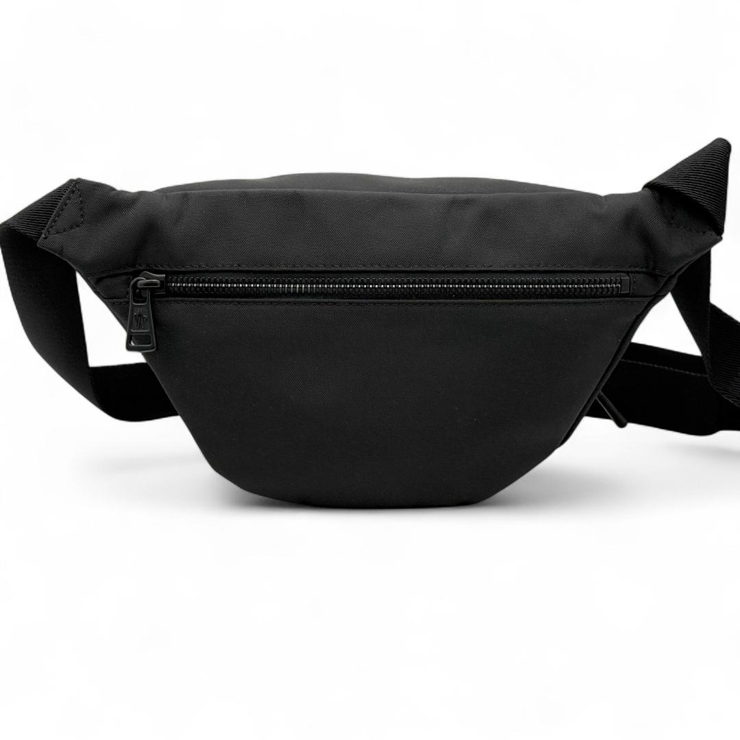 K6601 モンクレール DURANCE ボディバッグ ポリアミド ポリエステル