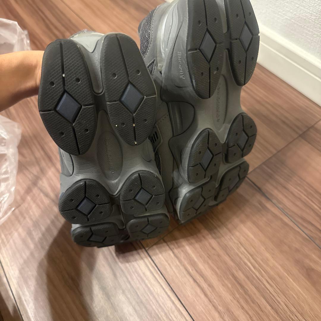 送料込み！New Balance スニーカー グレー　20cm