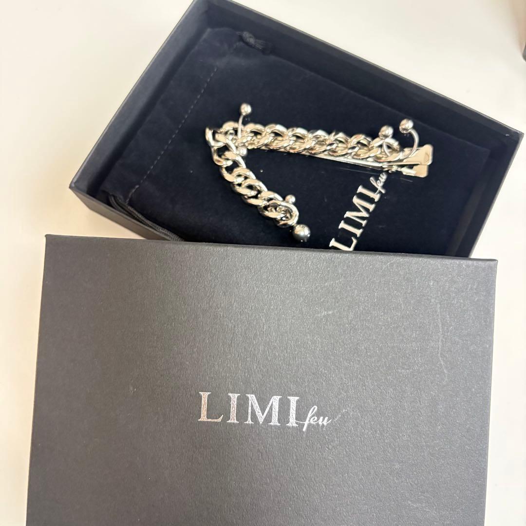 LIMI feu ヘアピン