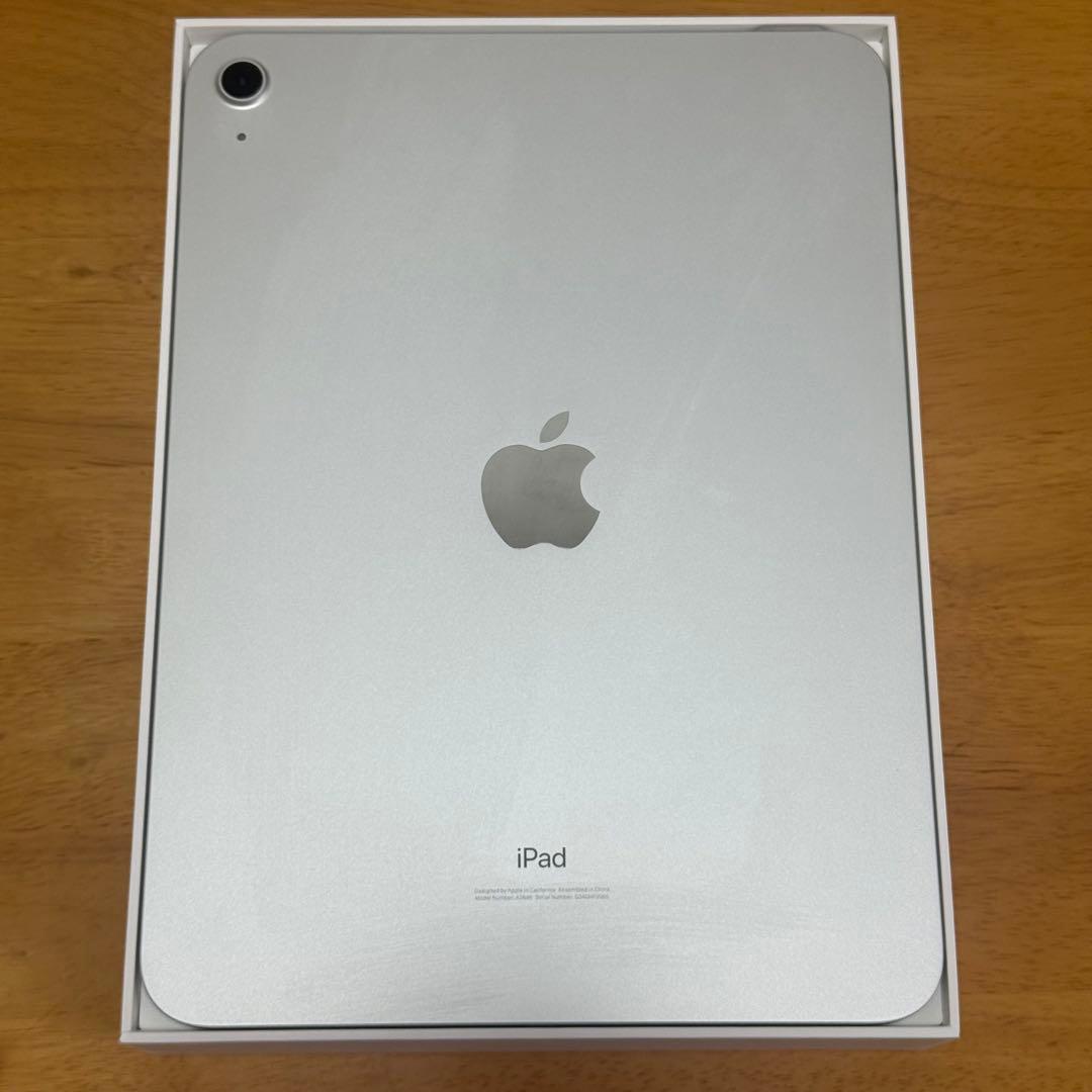【美品】iPad (第10世代) 64GB Wi-Fiモデル