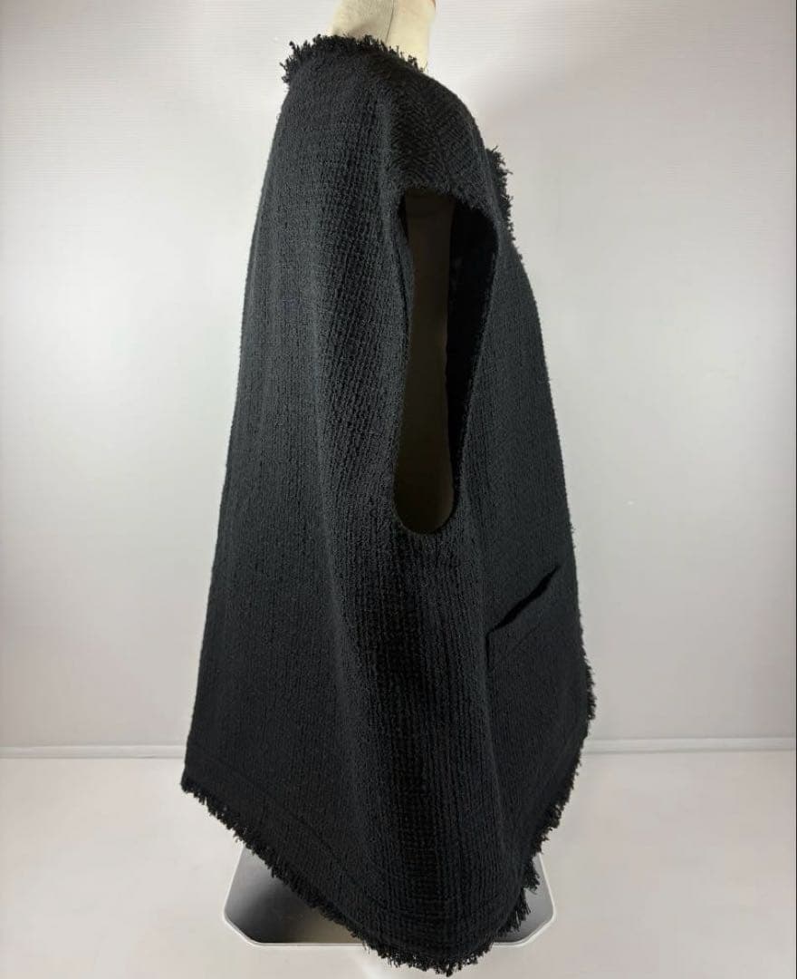 【美品】Na.e ナエ　Novel Tweed Vest_black