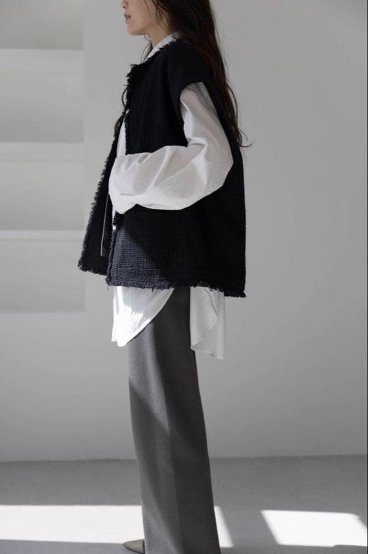 【美品】Na.e ナエ　Novel Tweed Vest_black