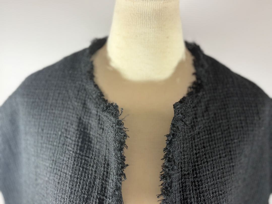 【美品】Na.e ナエ　Novel Tweed Vest_black