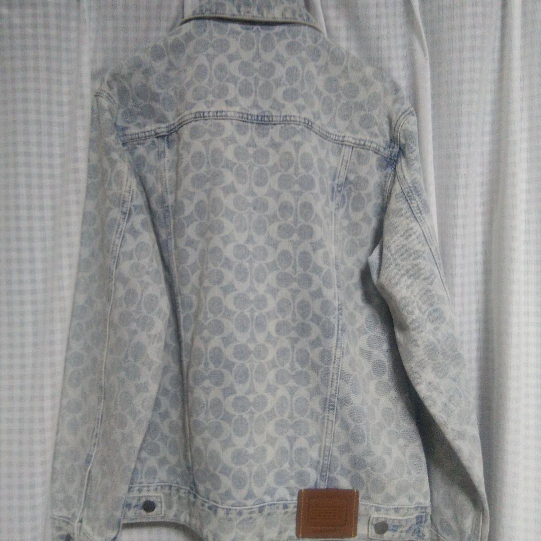 COACH デニムジャケット ライトブルー本日特価24500円です
