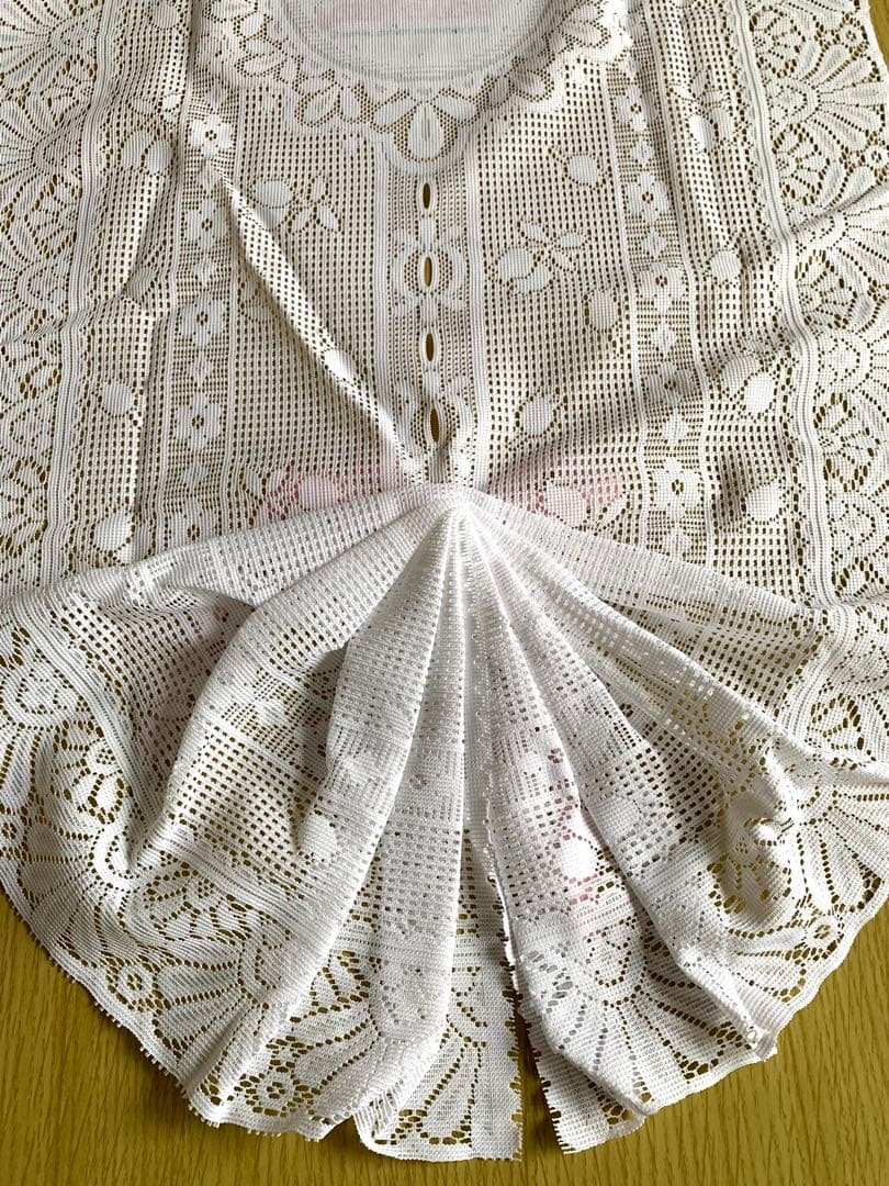 サンリオ　ハローキティ　レースのれんレトロ