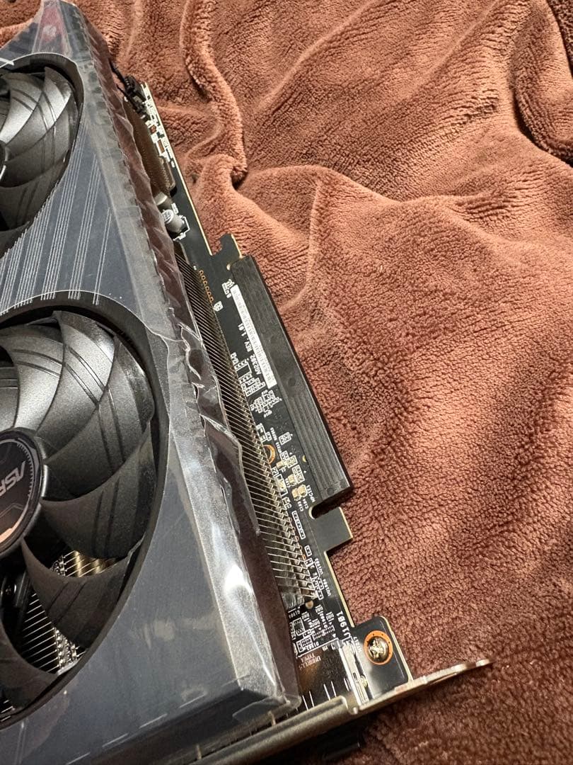 グラフィックボード・グラボ・ビデオカード RX7800XT ASRock